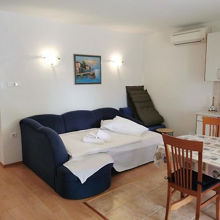 Apartments Dajana Silo Luaran gambar