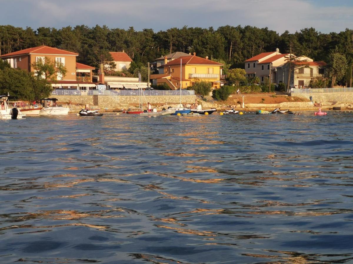 Apartments Dajana Silo Luaran gambar