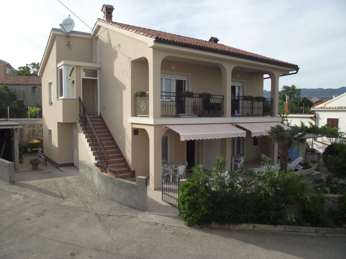 Apartments Dajana Silo Luaran gambar