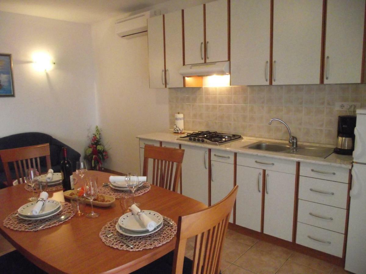 Apartments Dajana Silo Luaran gambar